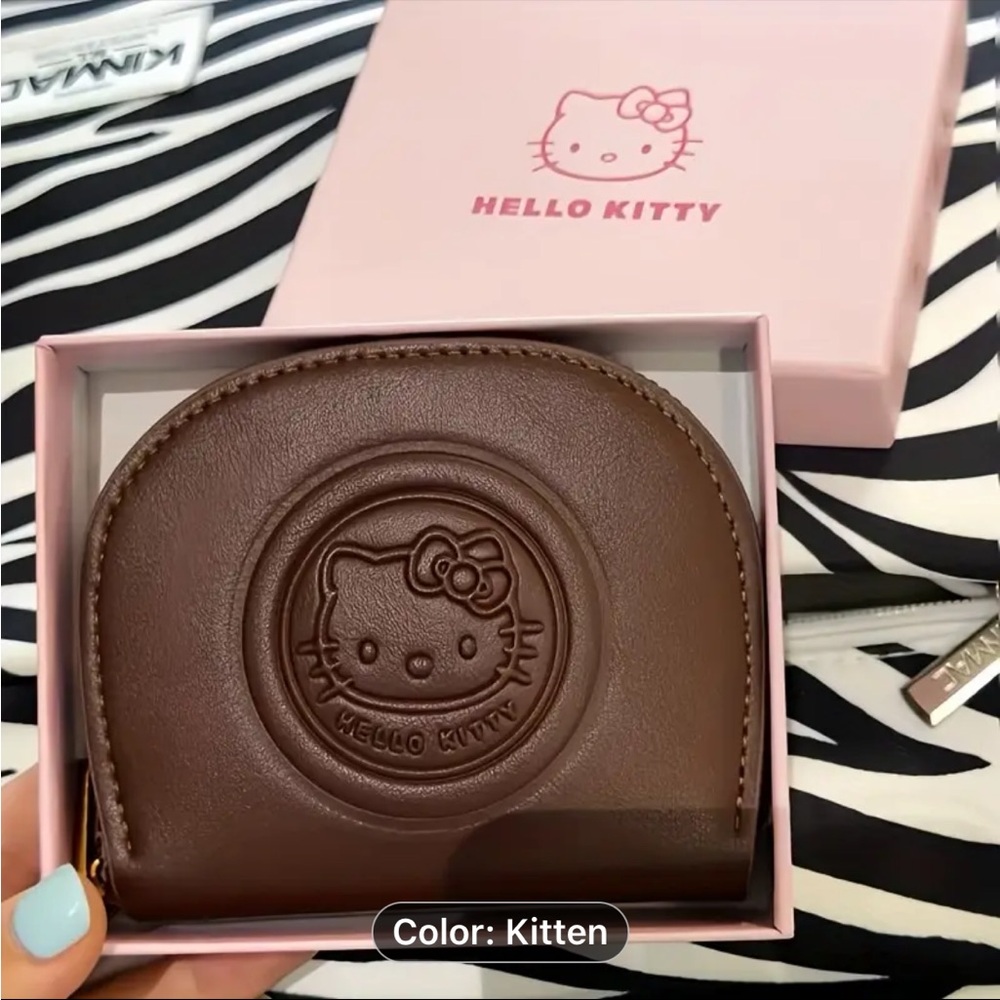 Hello Kitty Pink Wristlet Clutch - Picture 11 of 12